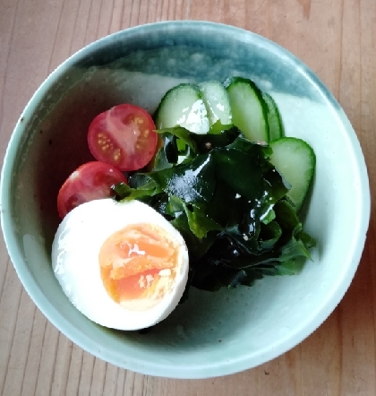 らつきさん、今晩は!
わかめサラダ、ヘルシーでとっても美味しかったです♪
先日はレポいただきありがとうございました。ご馳走さまでした(⁠^⁠^⁠)