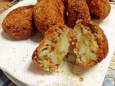 カレーコロッケ