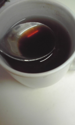 大きめスプーンに黒蜜2杯入れたんだよ～＾＾紅茶は甘いのが好きなのよ＾＾ごちそうさまです♪