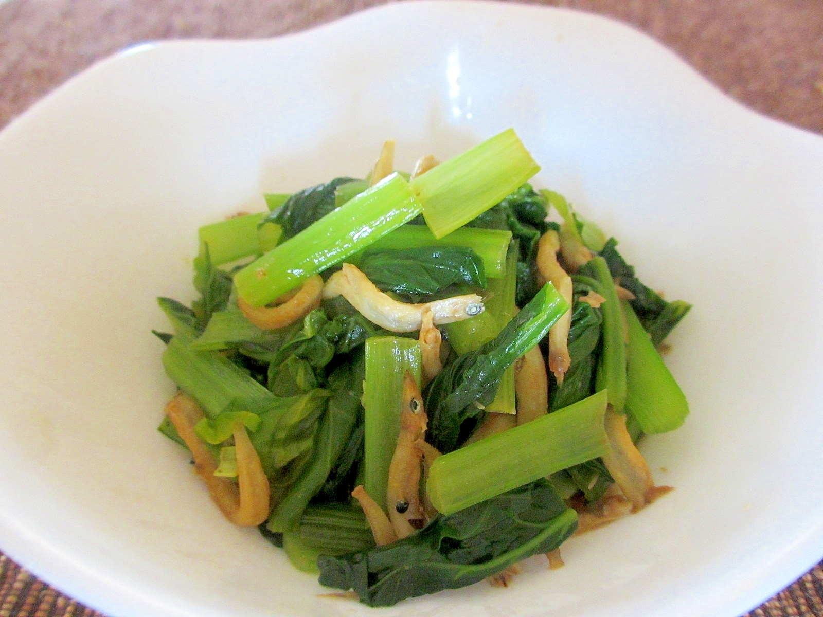 小松菜とジャコのピリ辛炒め煮
