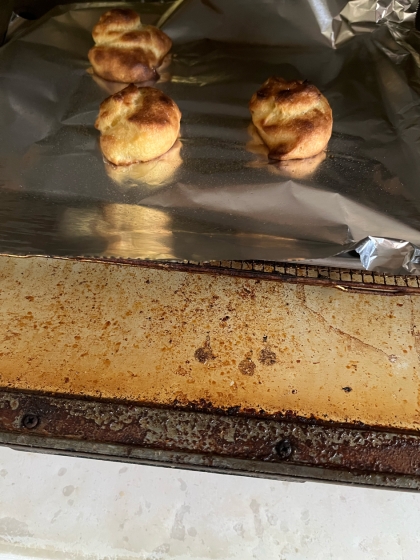 ホットケーキミックスで簡単シュークリーム