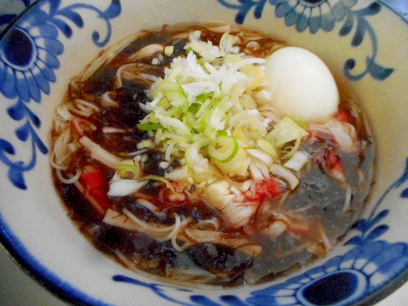 カニカマともずくのにゅうめん