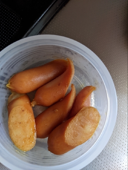 にんにくが効いたソーセージ炒め