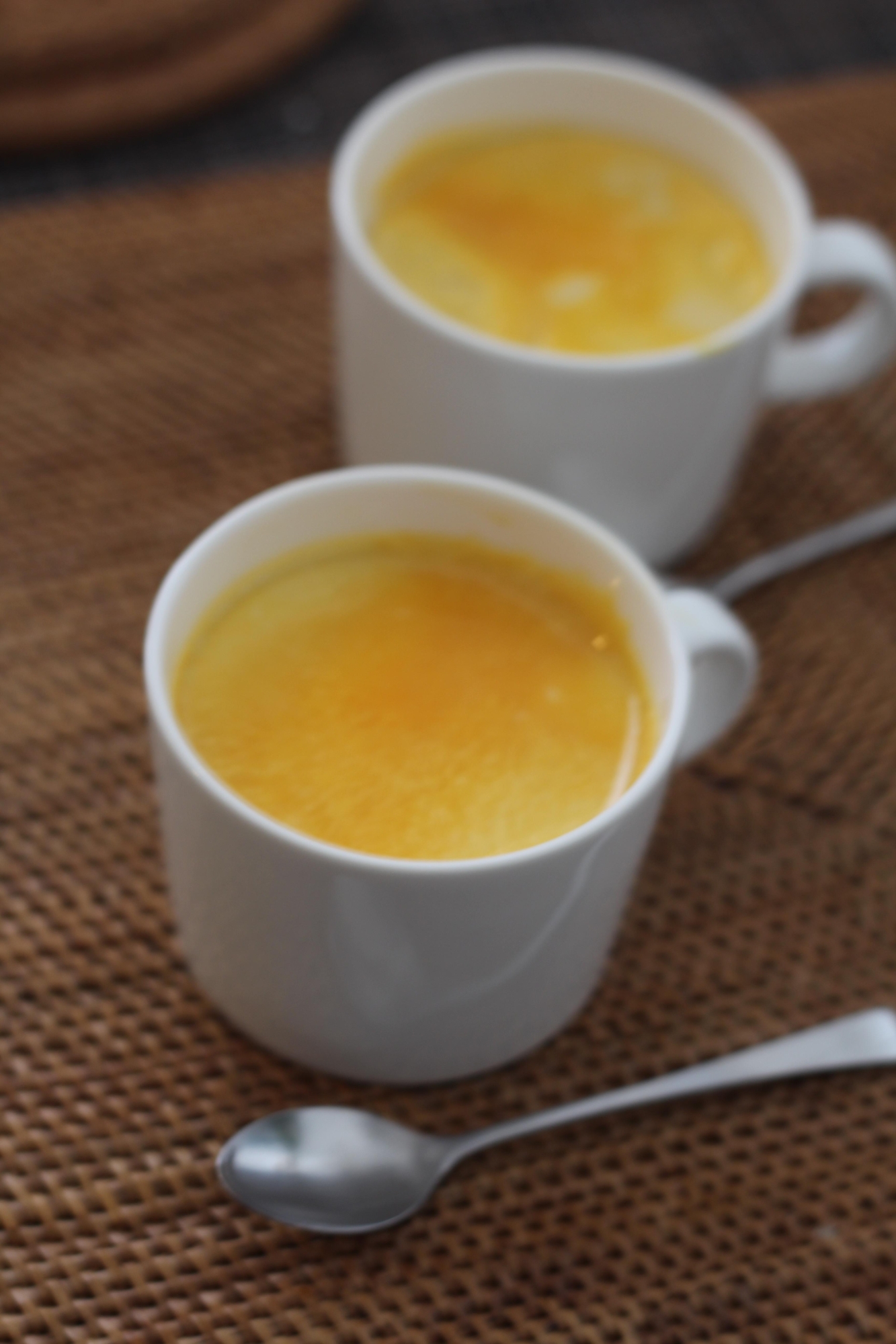 マグカップ&電子レンジで とろっとカスタードプリン