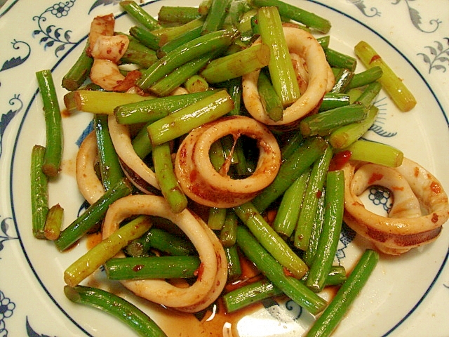 イカとにんにくの芽にょ甘辛炒め レシピ 作り方 By ねあっっ 楽天レシピ