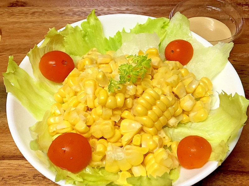 生で食べるとうもろこし 味来 とうもろこしサラダ♪