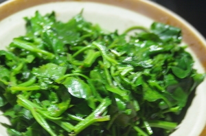 アカザとしそのソテー レシピ 作り方 By 和土 楽天レシピ アカザとしそのソテー レシピ 作り方 By 和土 楽天レシピ