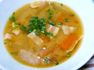 ちょっと変わった洋風味噌汁 レシピ 作り方 By Mar1k03 楽天レシピ ちょっと変わった洋風味噌汁 レシピ 作り方 By Mar1k03 楽天レシピ