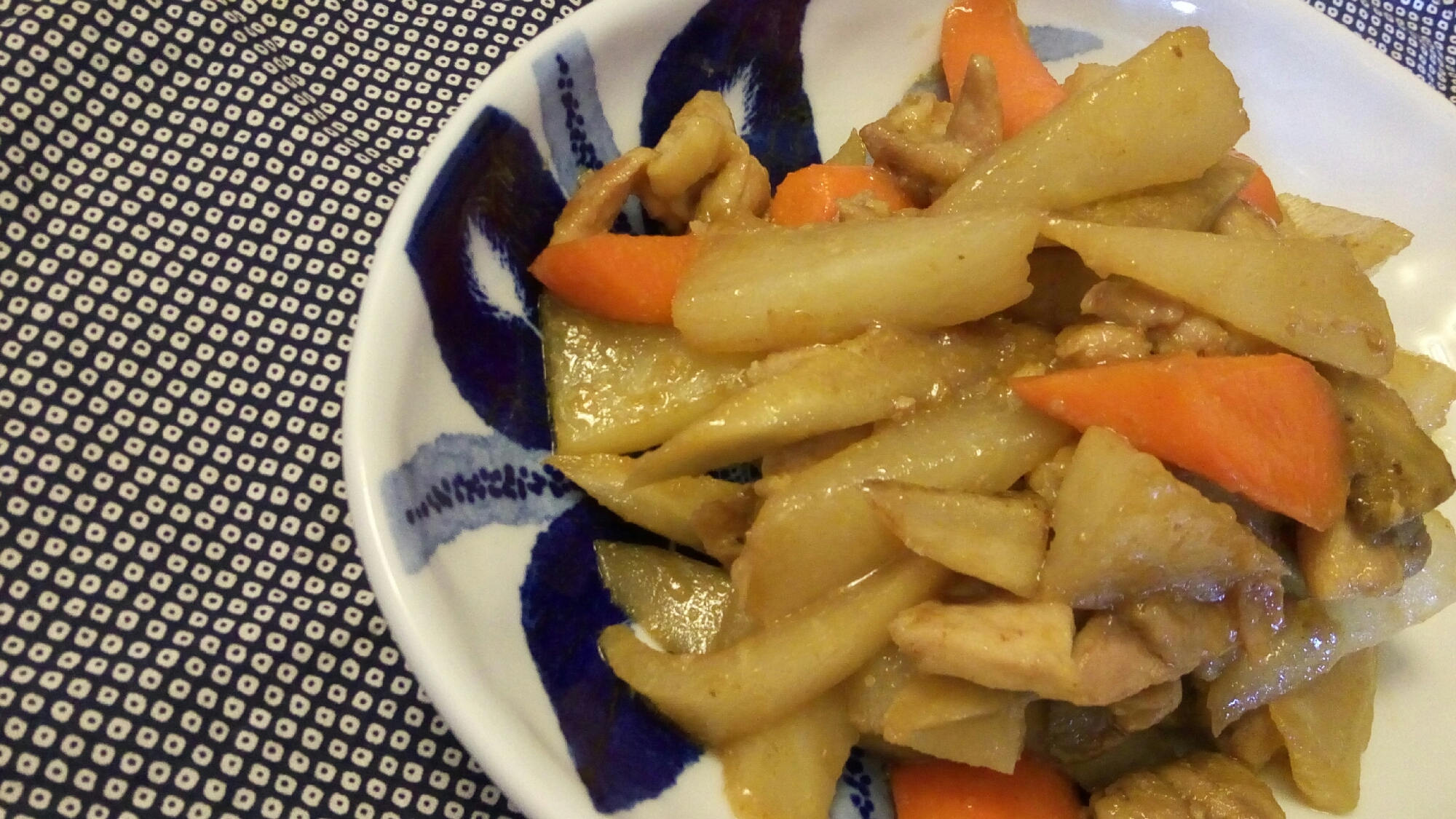 簡単☆鶏と根菜の生姜味噌炒め煮