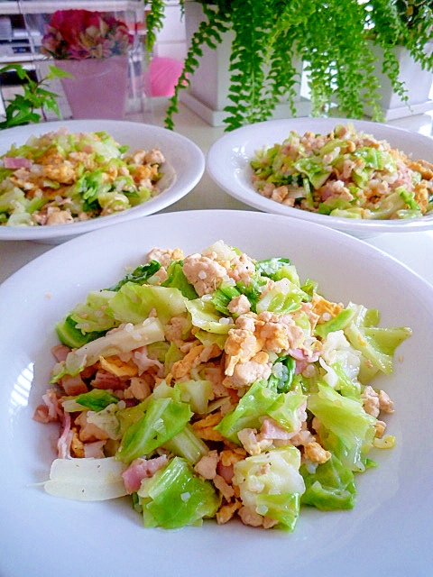 豆腐とキャベツの炒飯風♪