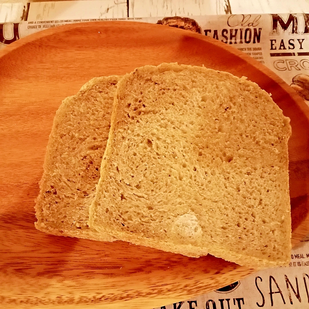 ホームベーカリーで緑茶のハード食パン