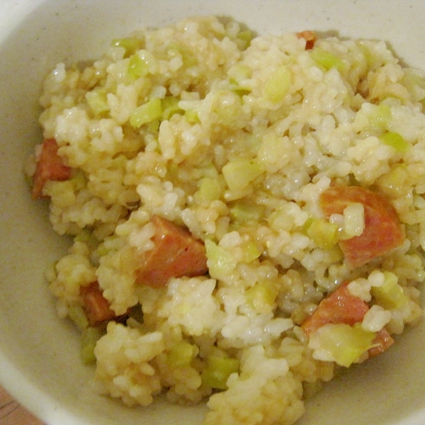 ブロッコリーの芯の炊き込みご飯 レシピ 作り方 By Yukkiy8 楽天レシピ ブロッコリーの芯の炊き込みご飯 レシピ 作り方 By Yukkiy8 楽天レシピ
