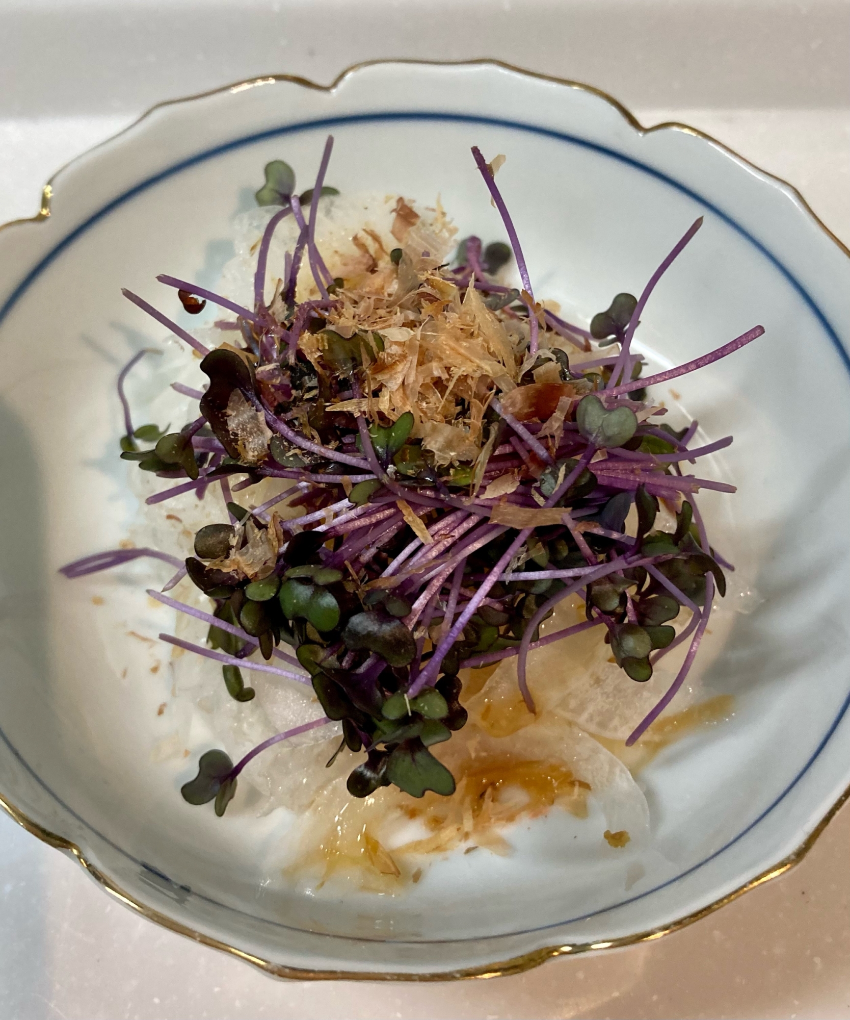 新玉ねぎとレッドキャベツスプラウトのサラダ レシピ 作り方 By Bebe2936 楽天レシピ 新玉ねぎとレッドキャベツスプラウトのサラダ レシピ 作り方 By Bebe2936 楽天レシピ