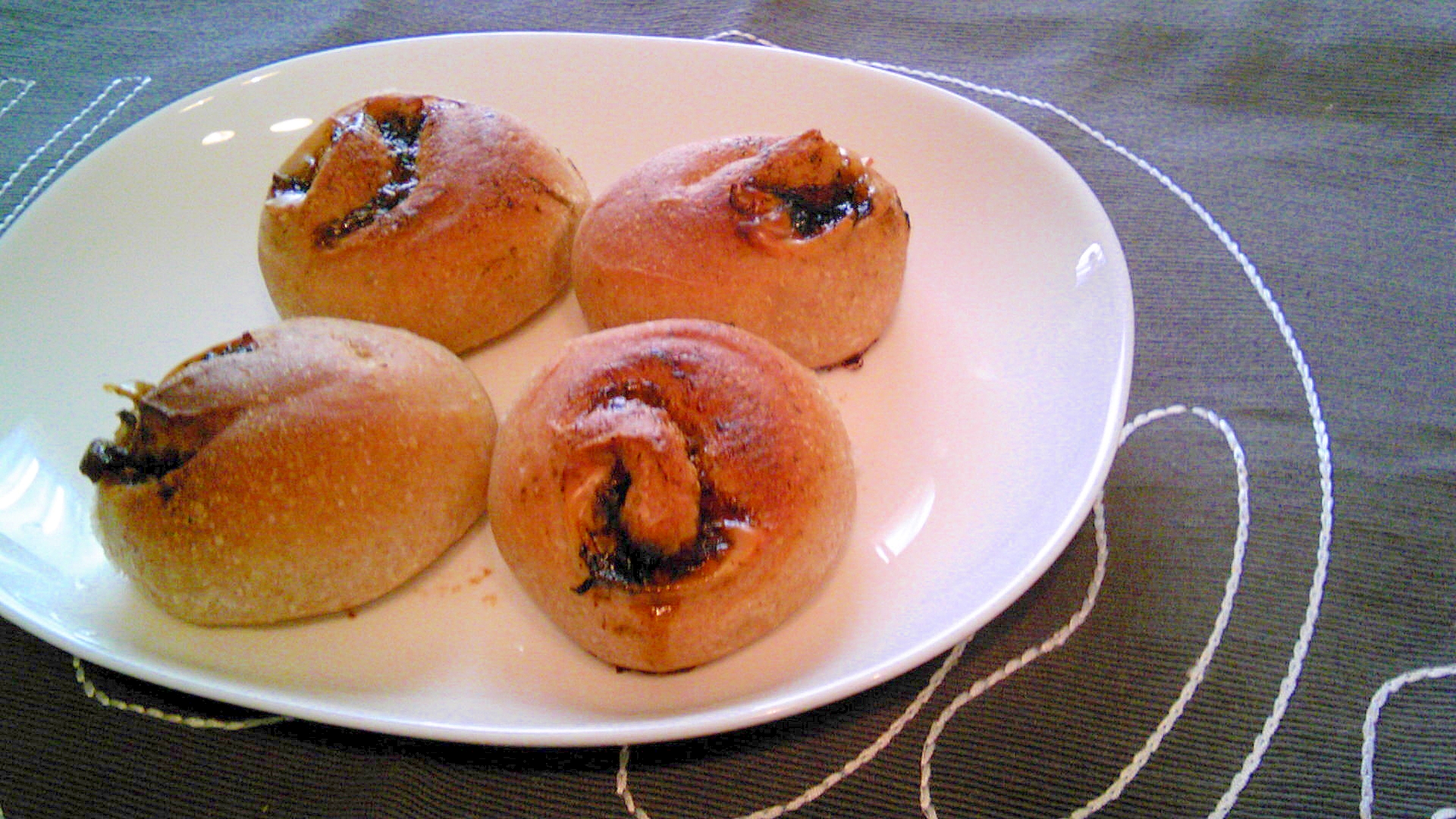 ＨＢでわさび海苔佃煮・チーズパン