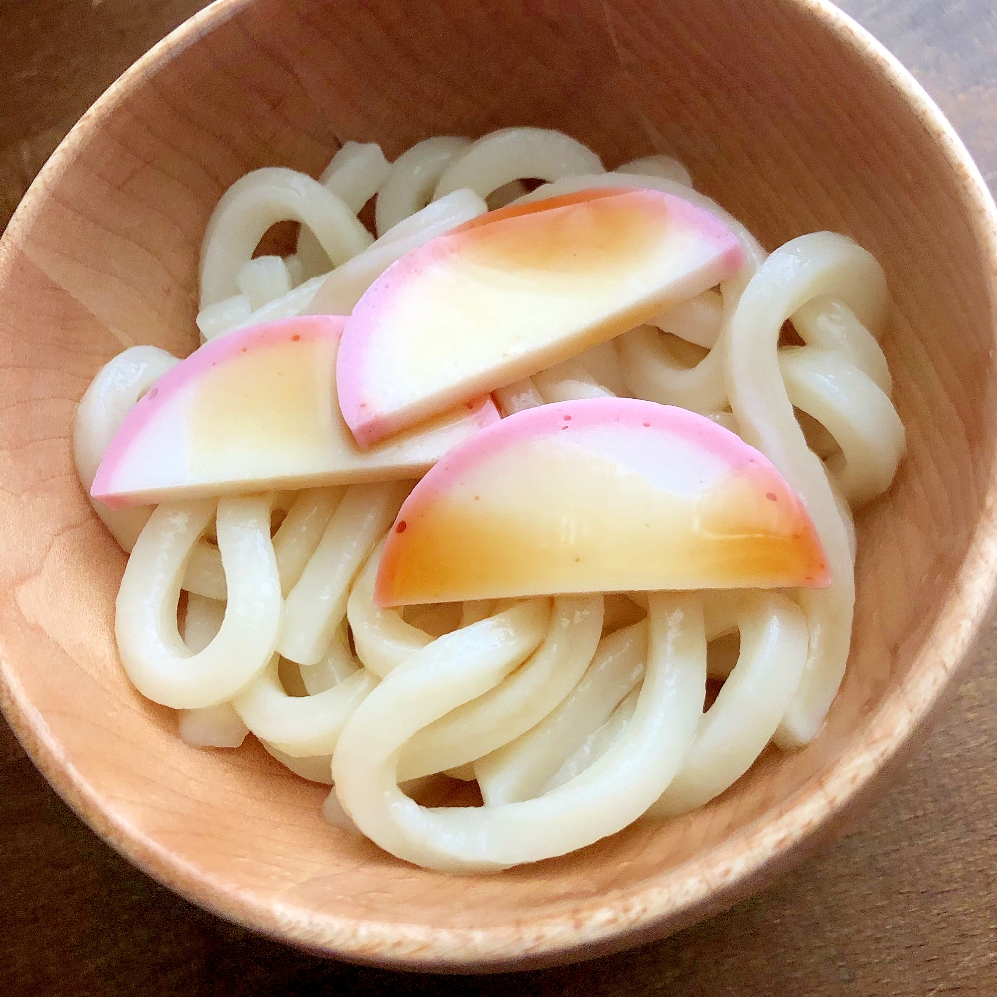 かまぼこのうどん