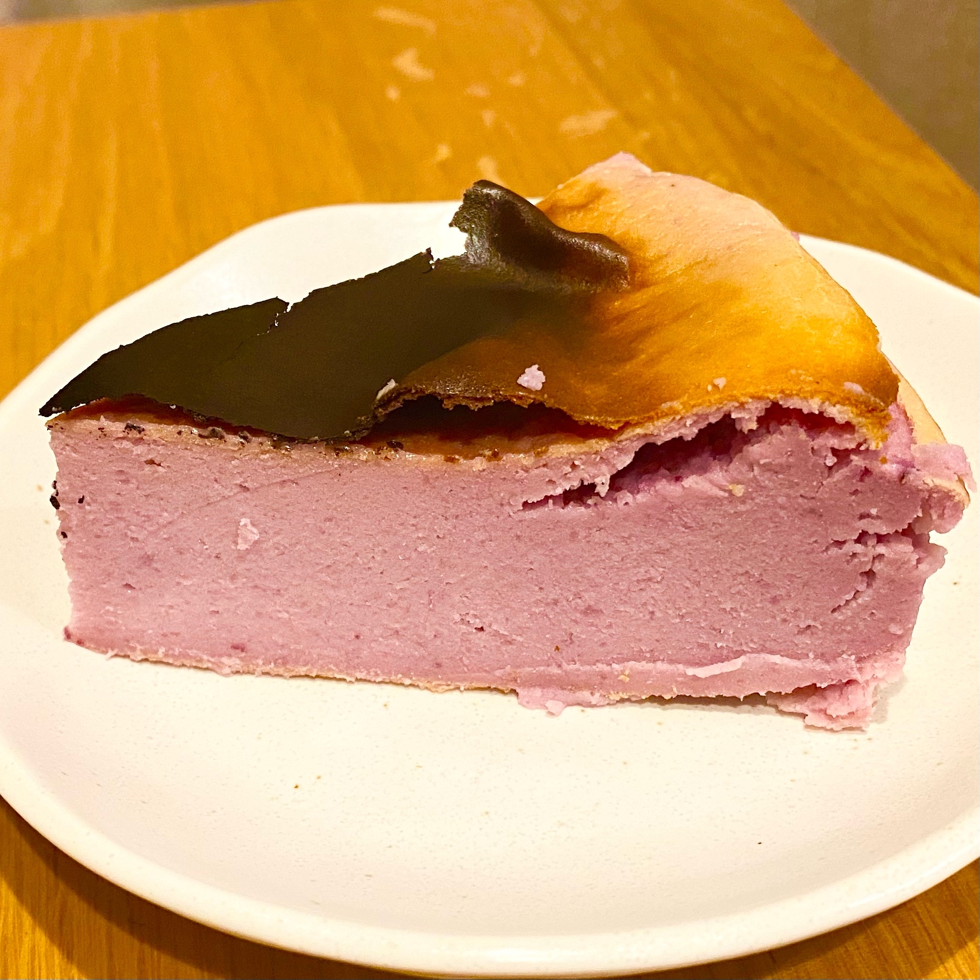 秋の味覚！紫芋のチーズケーキ