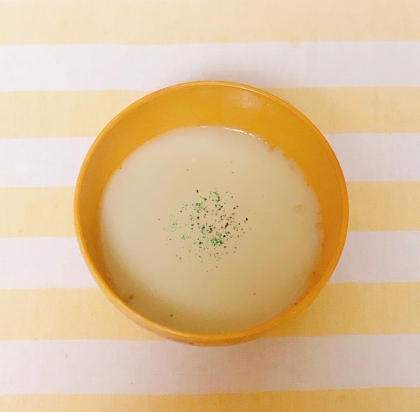 新玉ねぎのポタージュ　新玉ねぎのクリームスープ