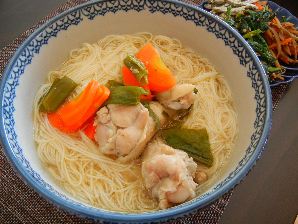 鶏だし素麺