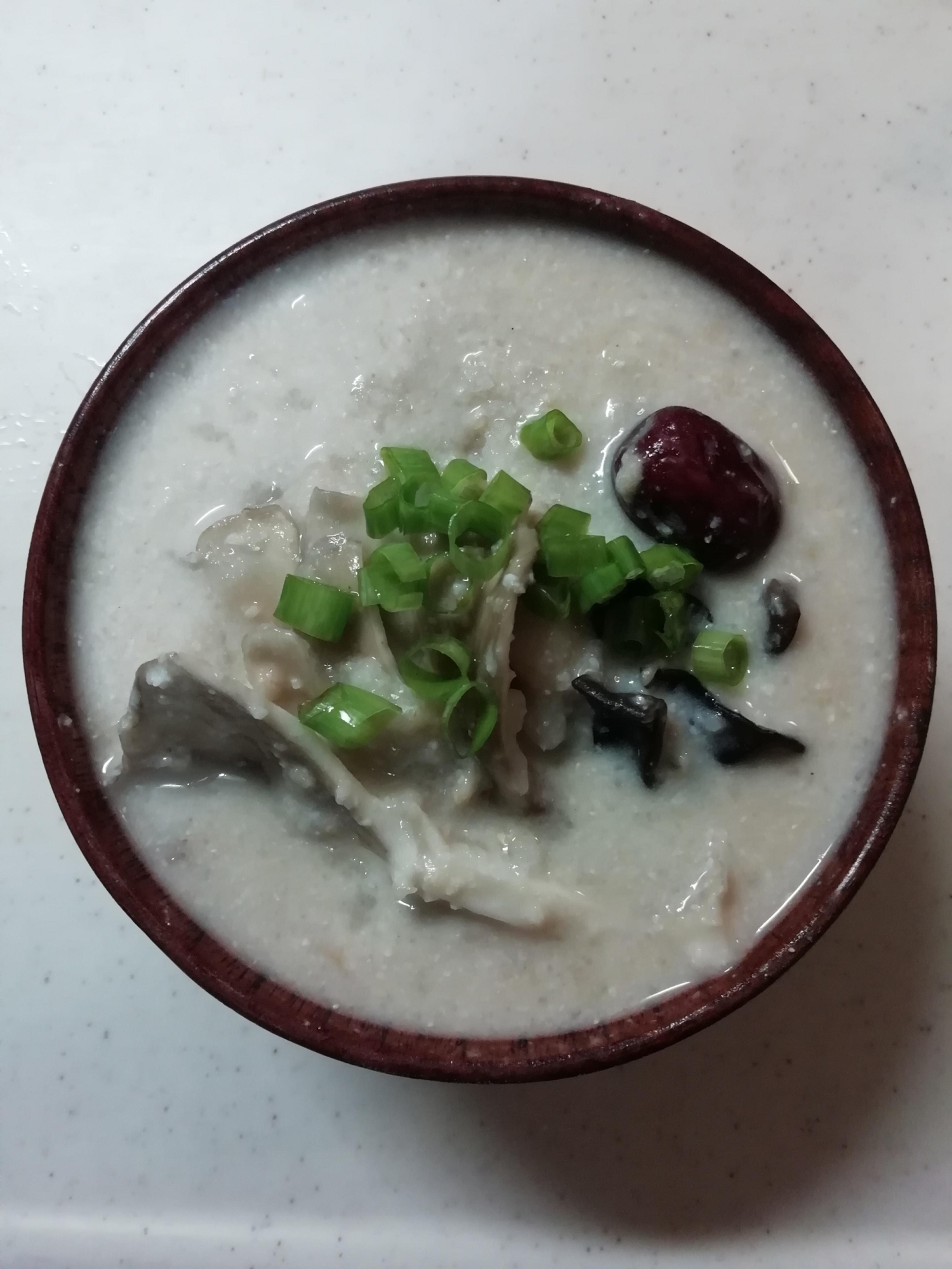 玄米クリームの薬膳粥