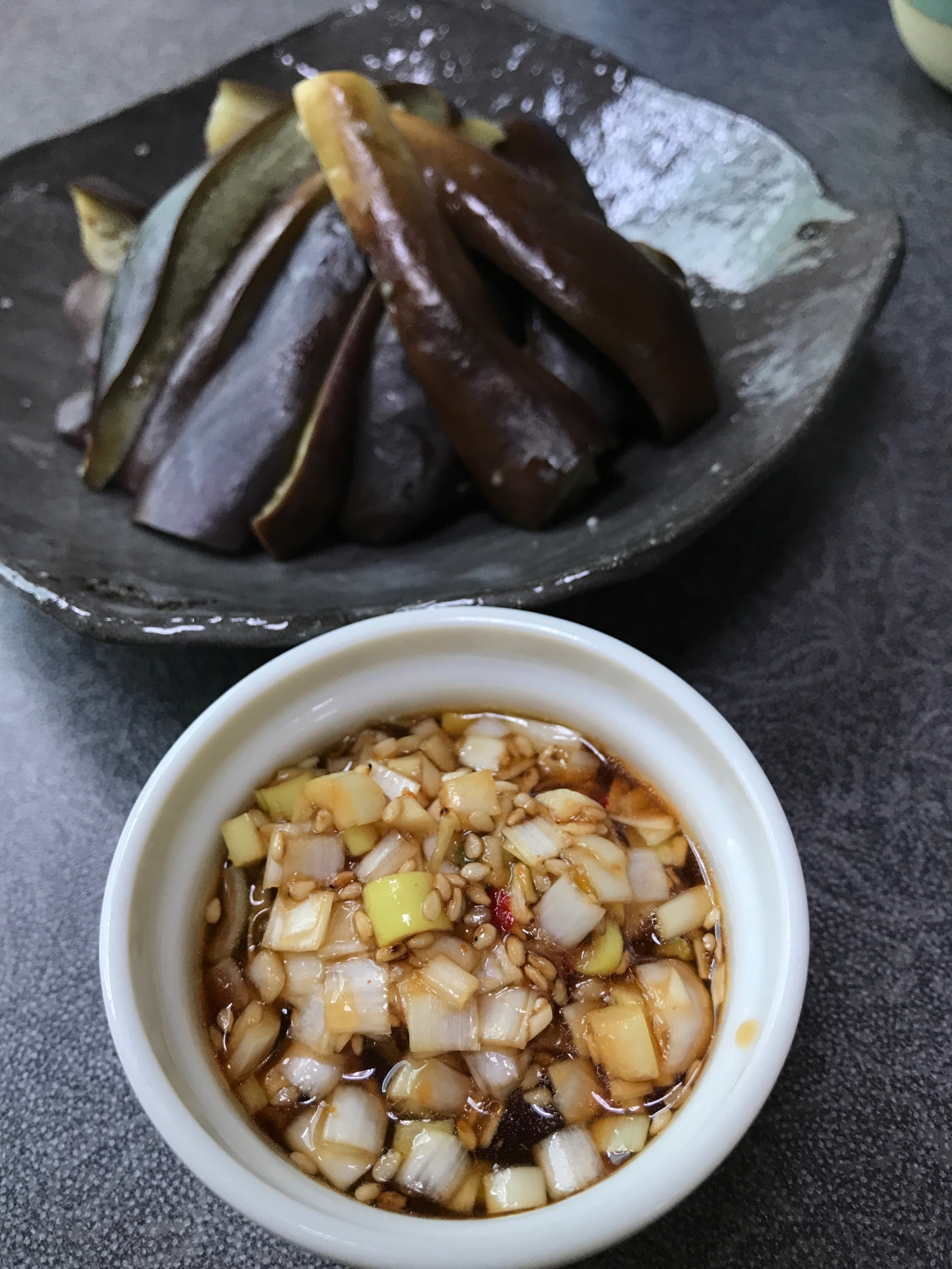 肉、魚、野菜を美味しく！万能香味タレ