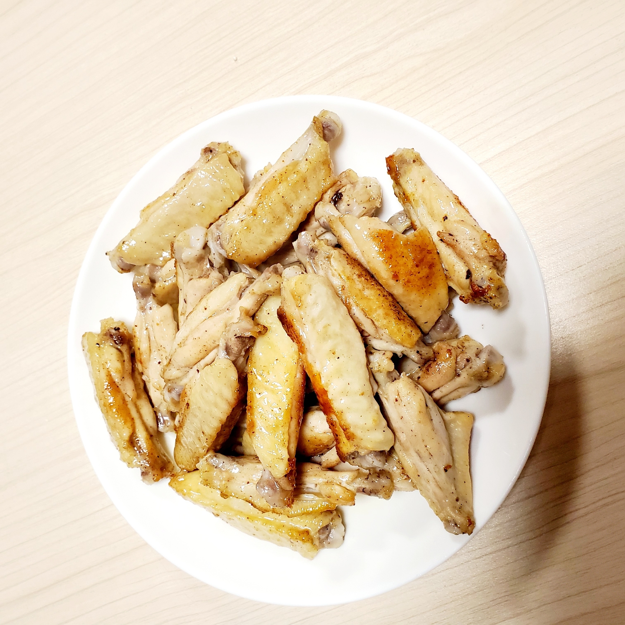 手羽中をフライパンで♪♪蒸し鶏