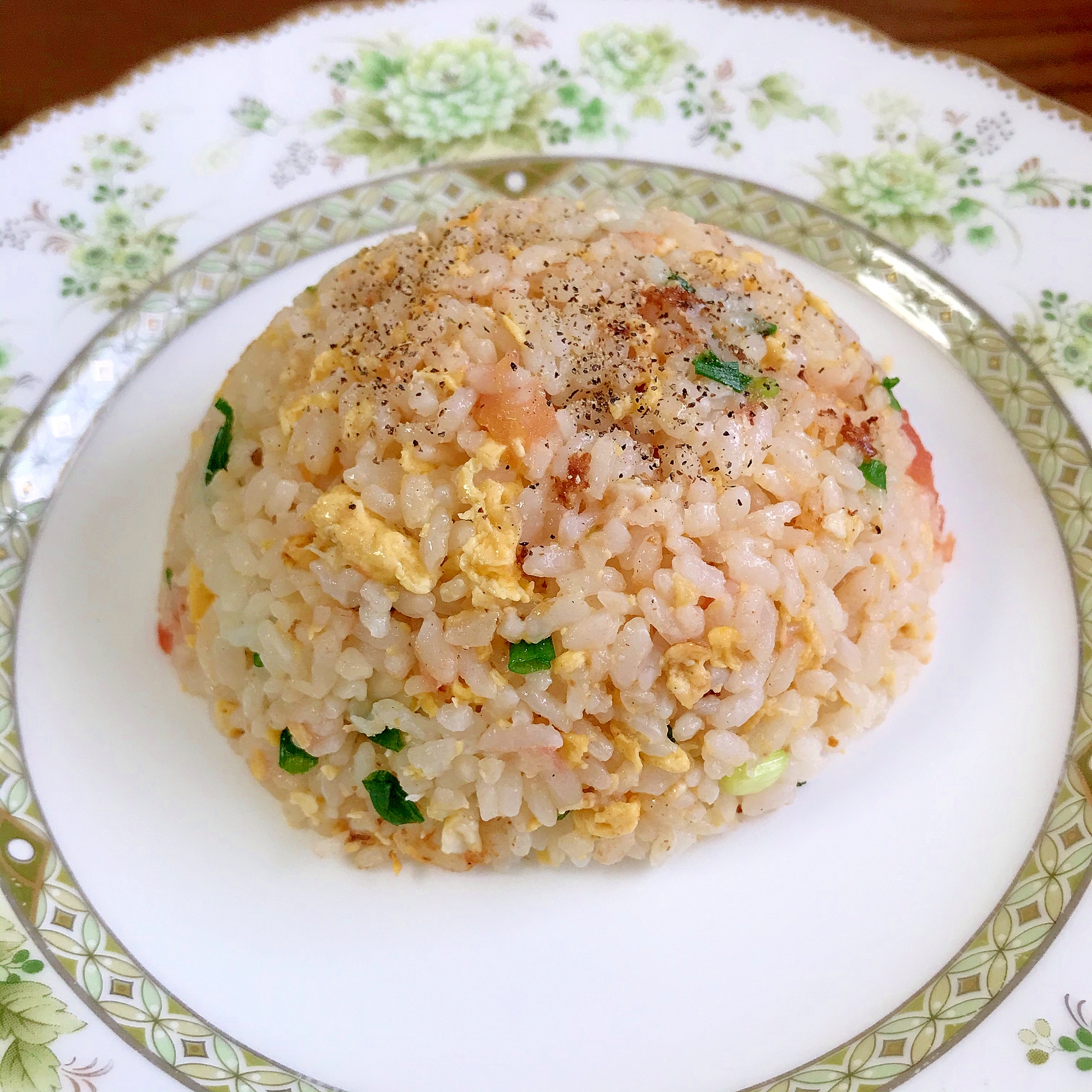 トマトと卵と小葱のチャーハン