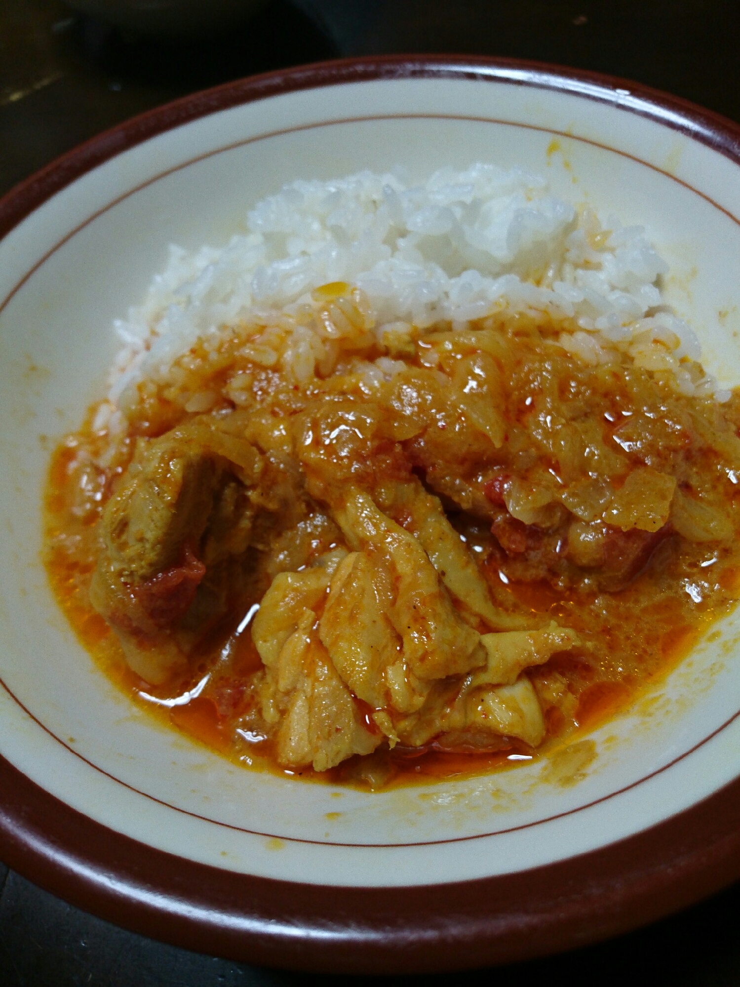 タイカレーペーストで♪バターチキンカレー