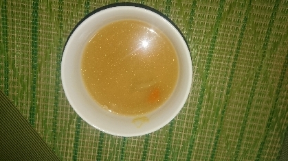 にんじんとゴボウのお味噌汁
