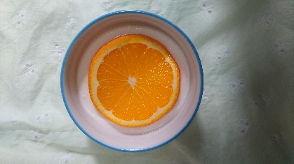 オレンジがおもいのほかにでかかった(笑)ヨーグルトと蜂蜜で(^q^)美味しかったです✨(^^)v✨