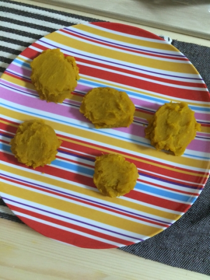 1歳の子供も鼻息荒めでバクバク食べてくれました(^^)もちろん大人にもほんとにタレいらずでおいしかったです♡
ごちそうさまでした( ´ ▽ ` )ﾉ