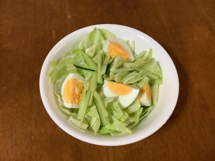 春キャベツとゆで卵のマヨ醬油和え