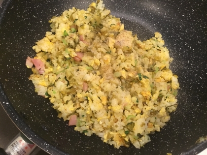 卵と高菜とハムのチャーハン