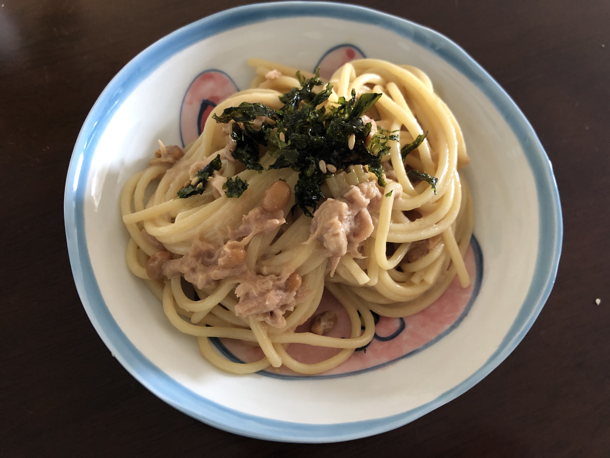 混ぜるだけ！パスタの残りでツナマヨ納豆パスタ