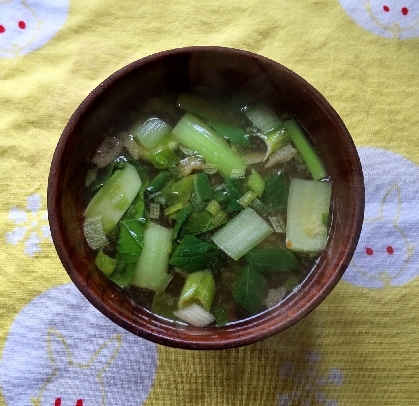 小松菜と白葱、あげ味噌汁