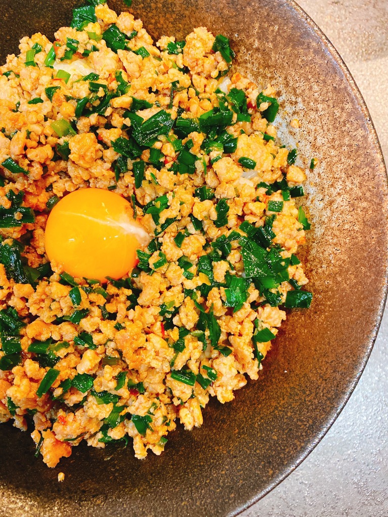 簡単!豚ニラ丼♪