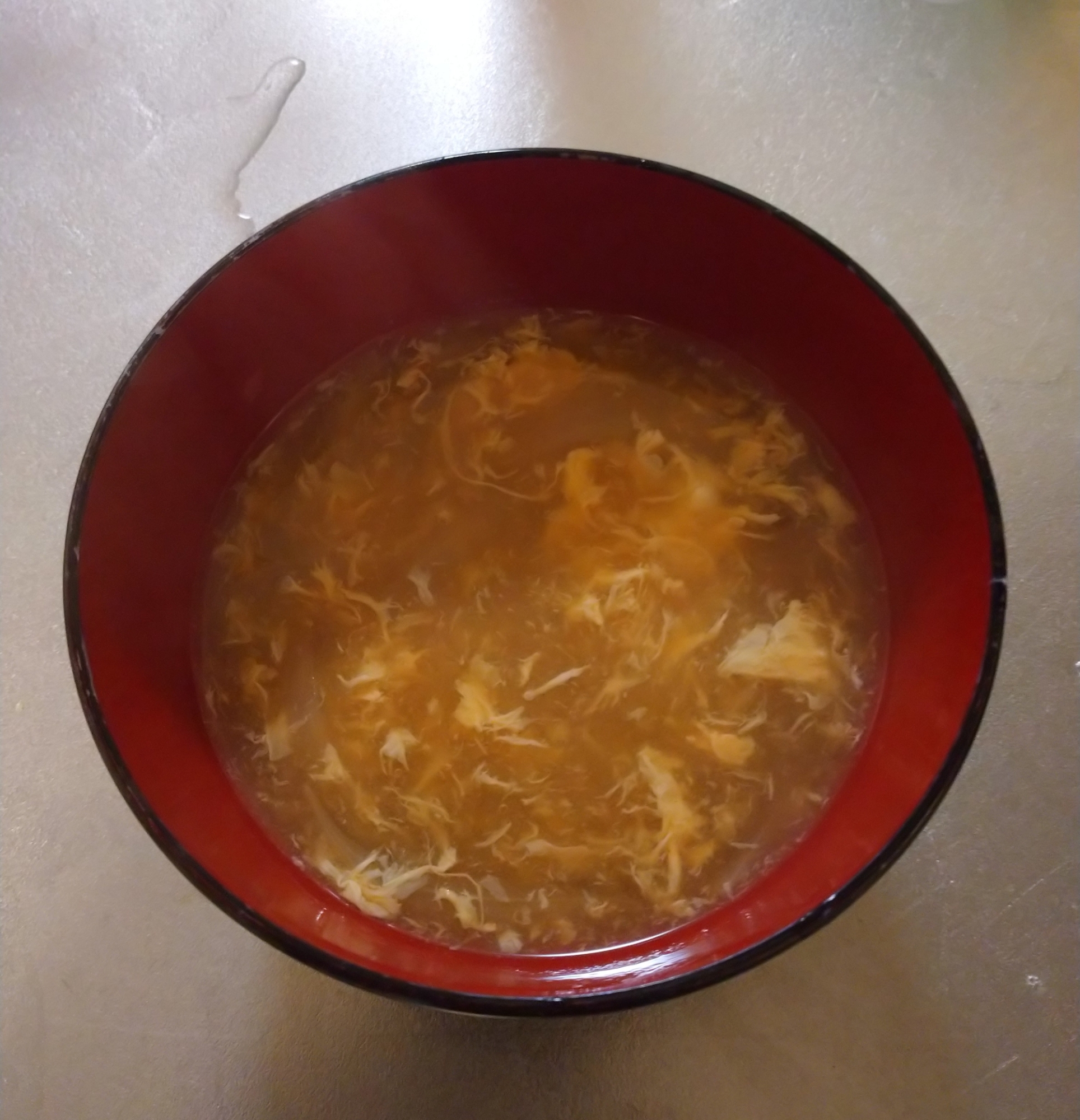 ラーメンのカエシを使った卵スープ