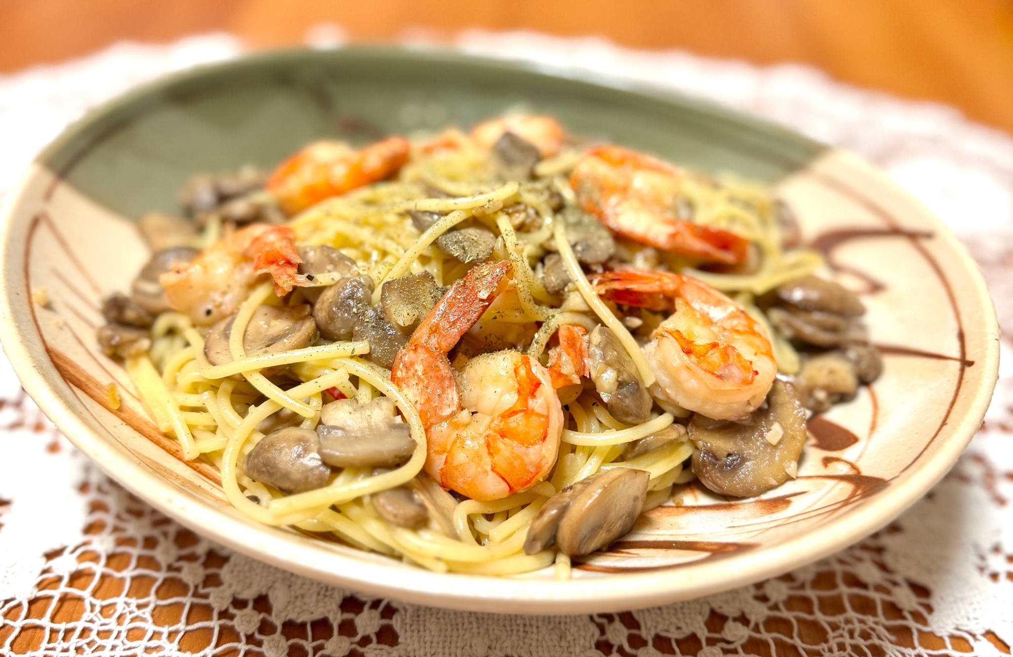 メインはマッシュルーム!海老+の☆ガーリックパスタ