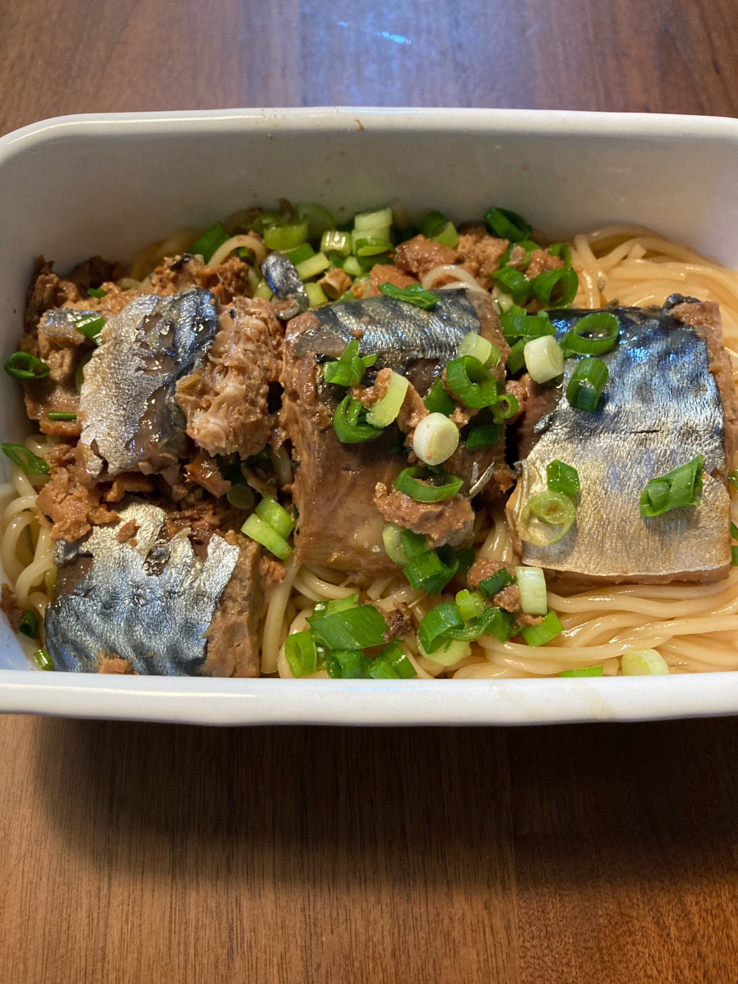 そうめんが余ったら☆サバ缶で簡単さばそうめん