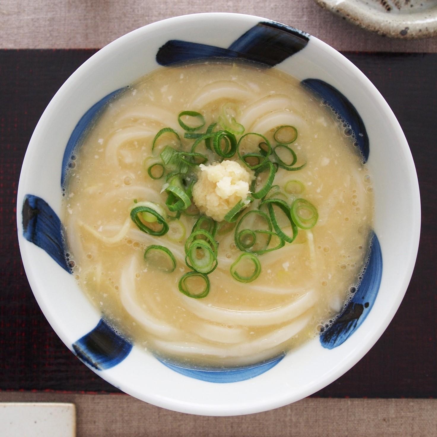 ポカポカしょうがのとろたまうどん