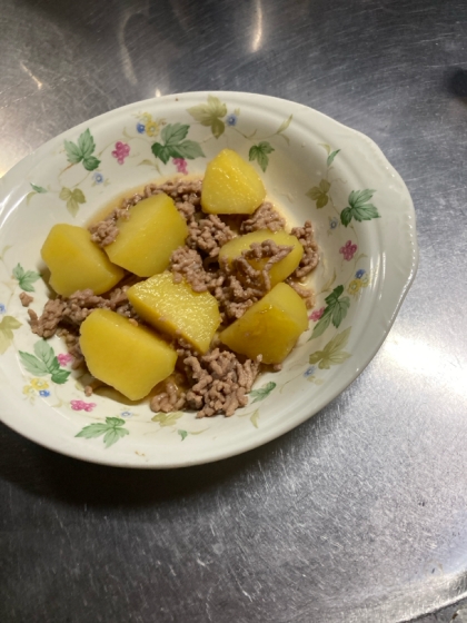 余ったそぼろで★じゃがいものそぼろ煮