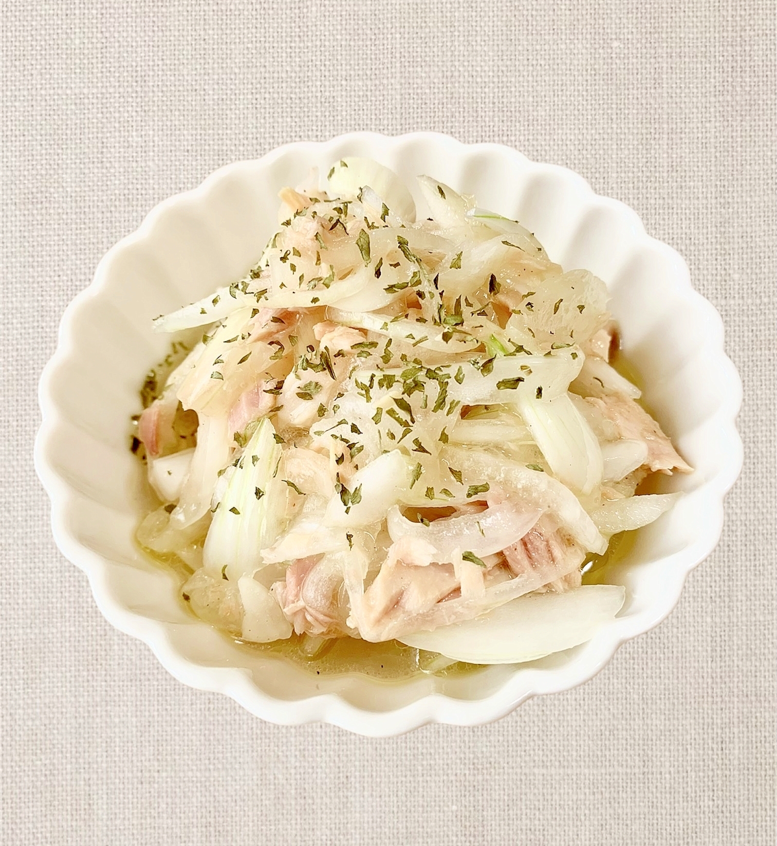 新玉ねぎの栄養そのまま！ツナと新玉ねぎのマリネ