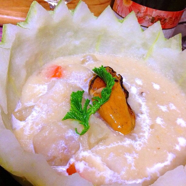 燻製牡蠣de冬瓜と里芋の葛クリーム煮込