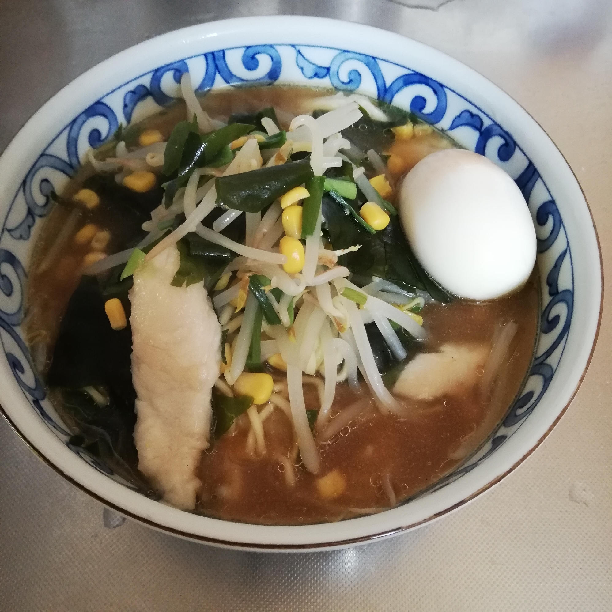 ささみともやしとわかめの醤油ラーメン