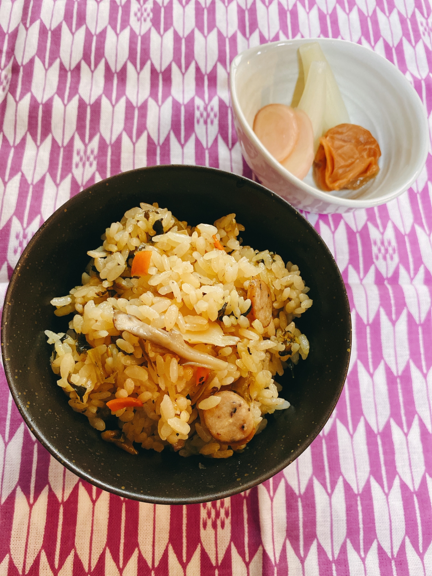 高菜漬けの炊き込みご飯