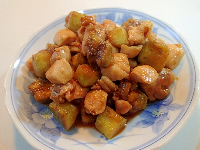 焼肉のたれで　鶏肉と茄子炒め