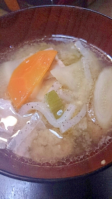 具だくさんとん汁