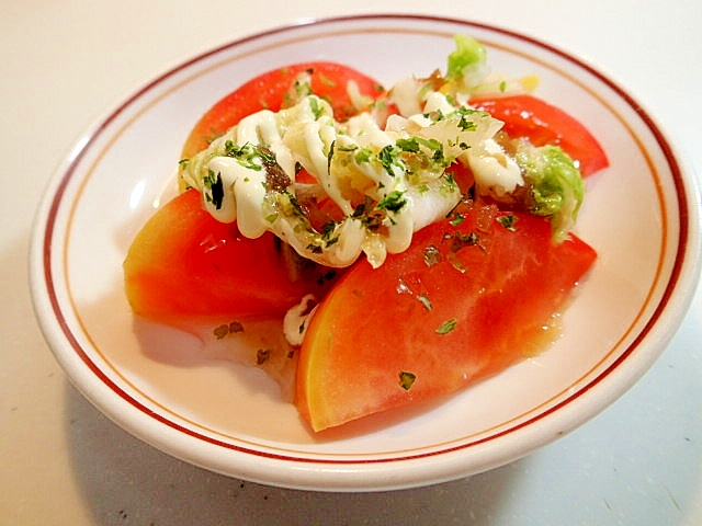 トマトと白菜漬けの玉どれマヨサラダ