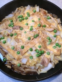 白菜が、たくさん食べられますね～♪
鶏肉も油揚げも大好きなので、嬉しい組み合わせです（＾0＾）
美味しかったです(*^。^*)レシピ、ありがとう～♪