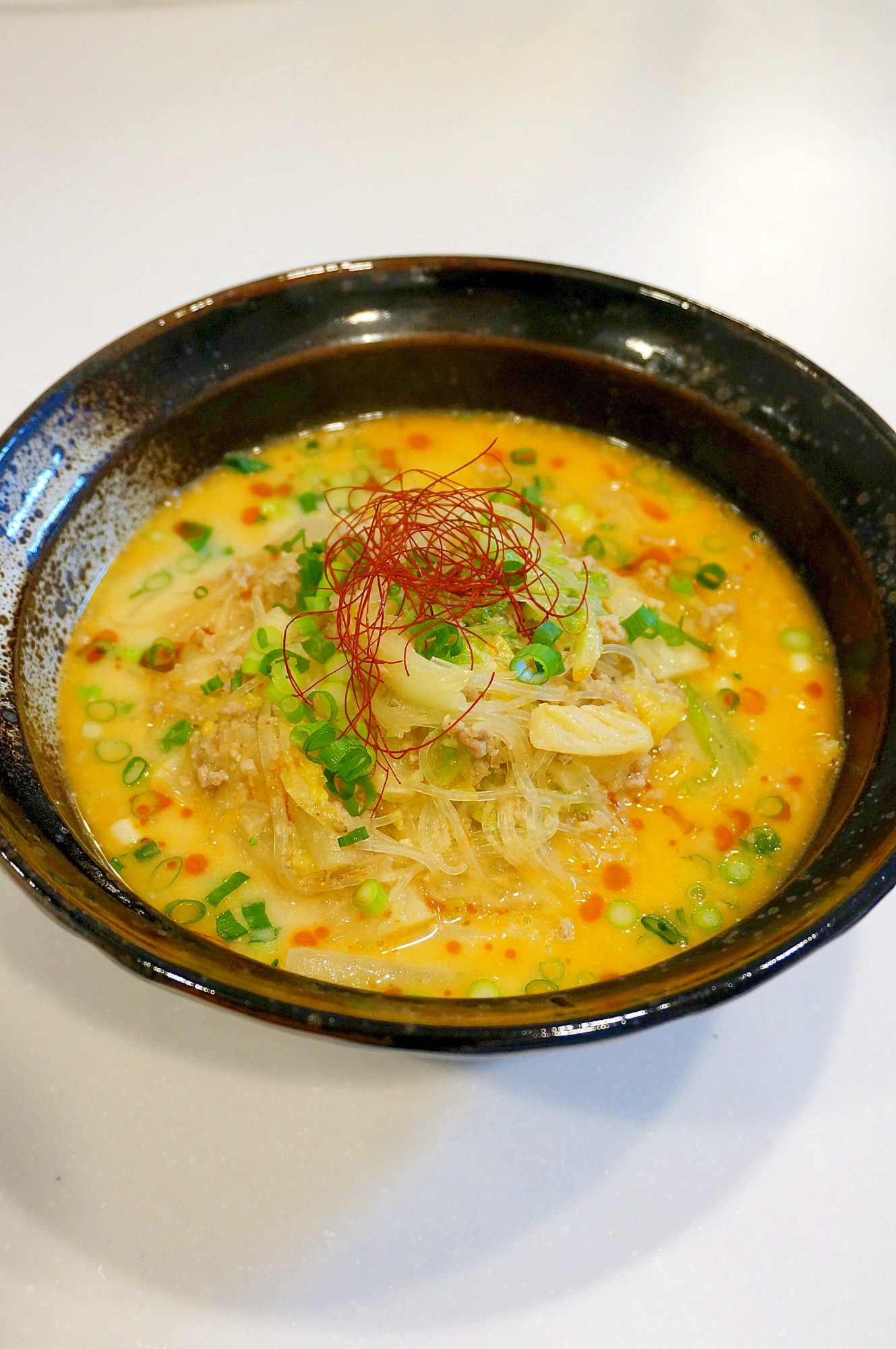 濃厚なピリ辛坦々スープが極上！坦々風白菜スープ
