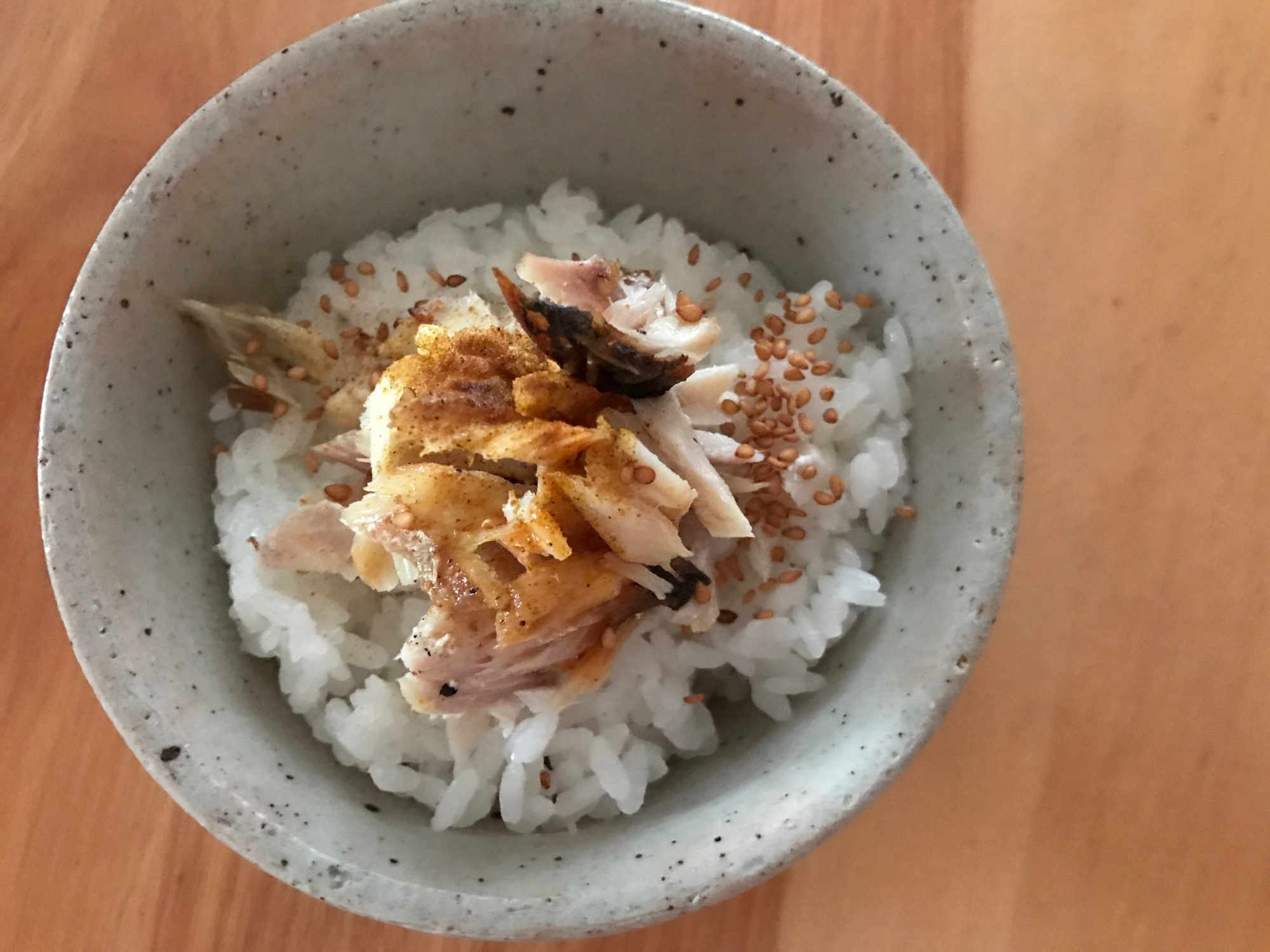 塩サバのほぐし身のピリ辛カレーごはん